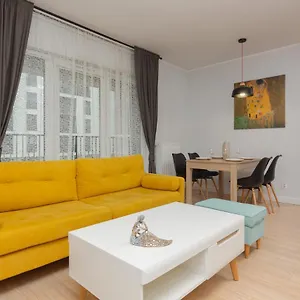 https://active-city-apartment-by-renters.warsawhotelspoland.com